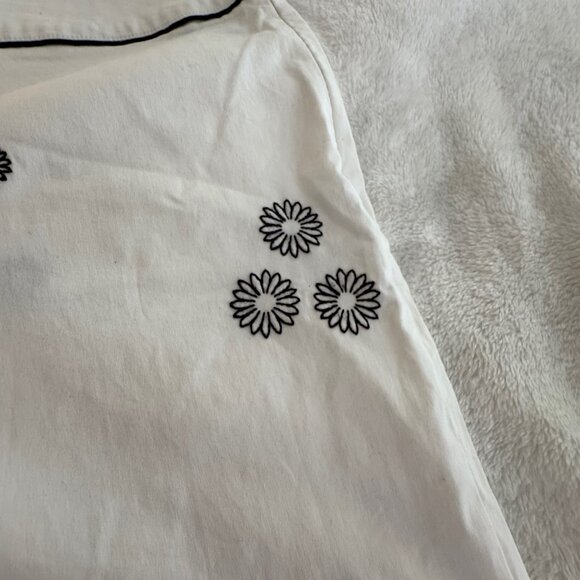 Ann Trinity White Cotton Blend Embroidered Capri Size 16 - Picture 6 of 13